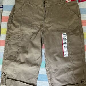 Lee Women's Casual Bermuda/Skimmers - New with Tags